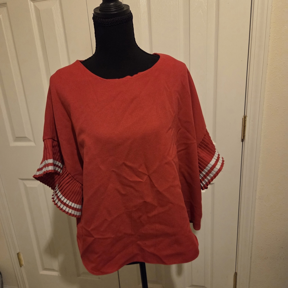 Chic Red Pleated Sleeve Blouse